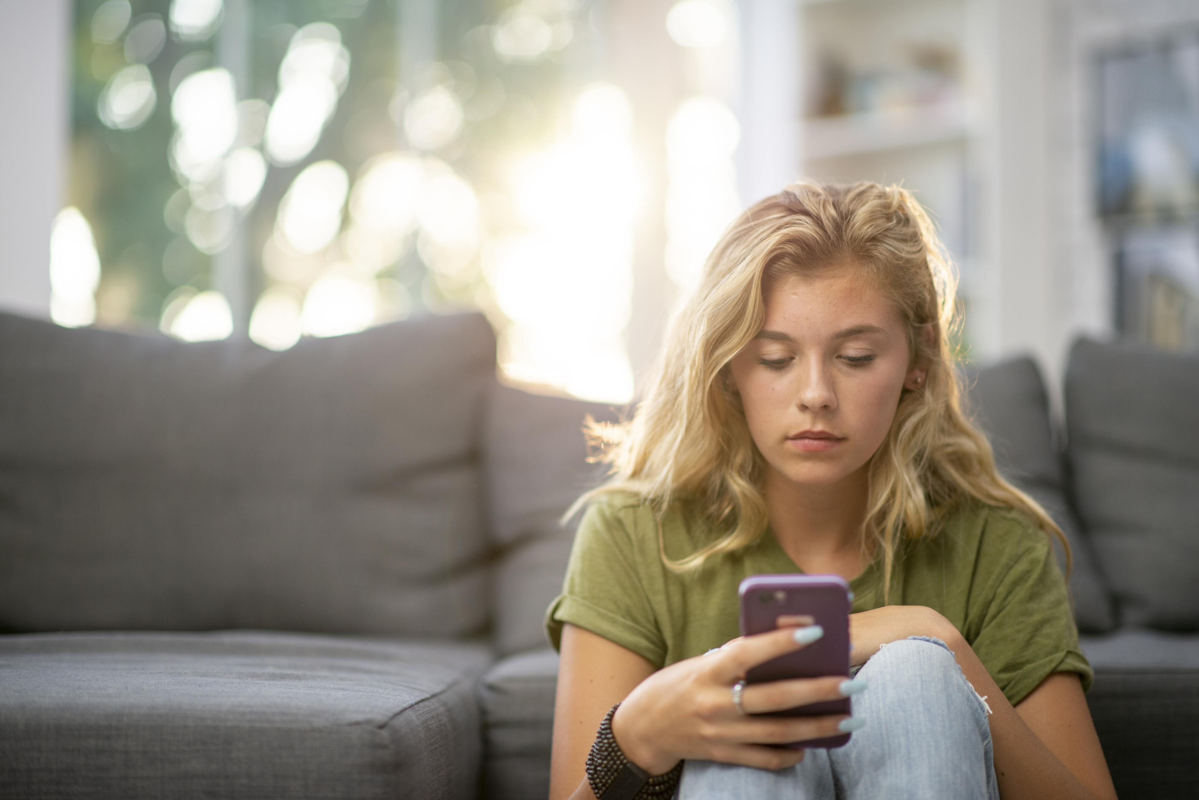 Is It A Good Thing To Keep Texting After A First Date Or Annoying? How To Not Appear Too Needy Or Too Eager?