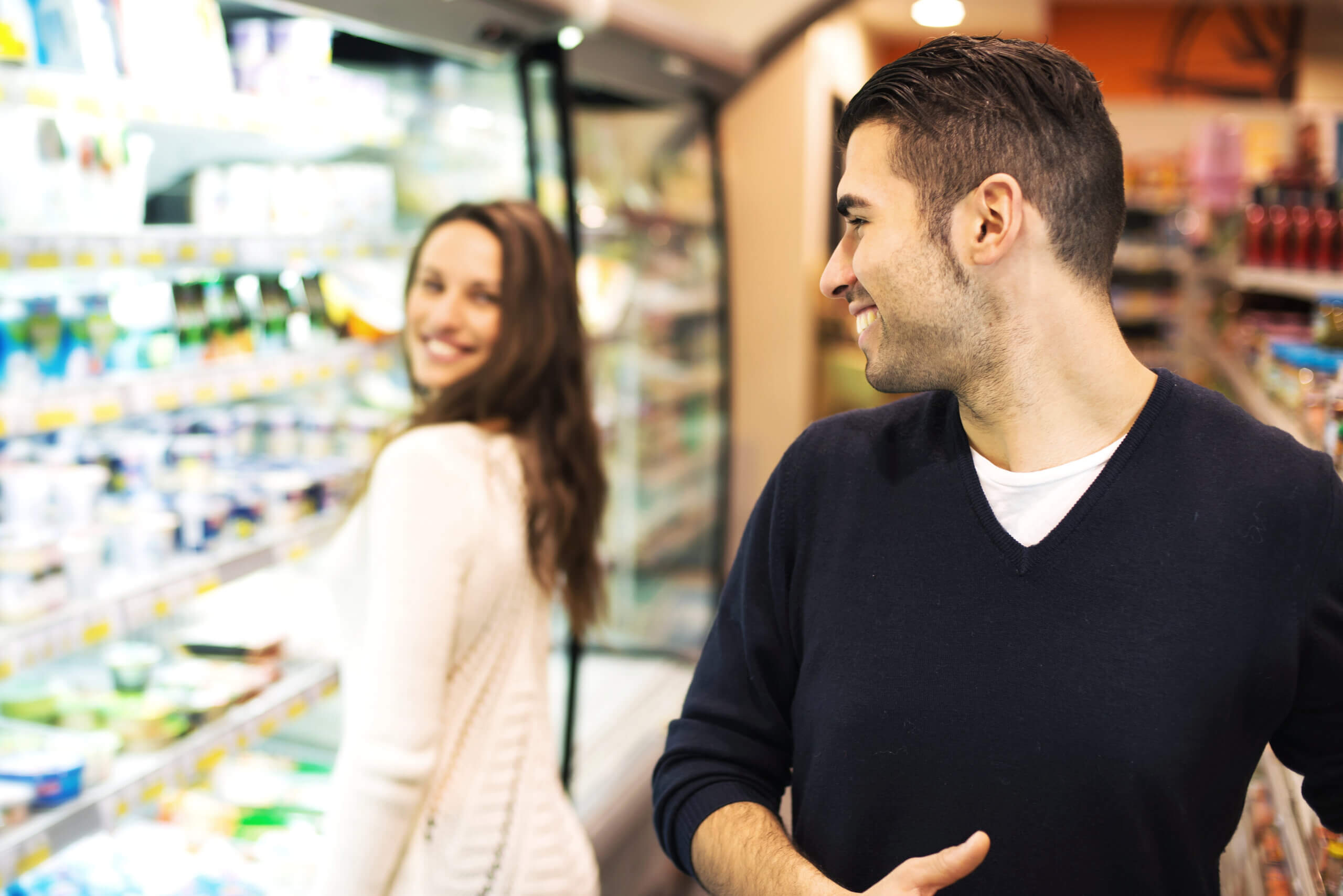 What Are The Best Hints To Give Guys So They Notice You Like Them?