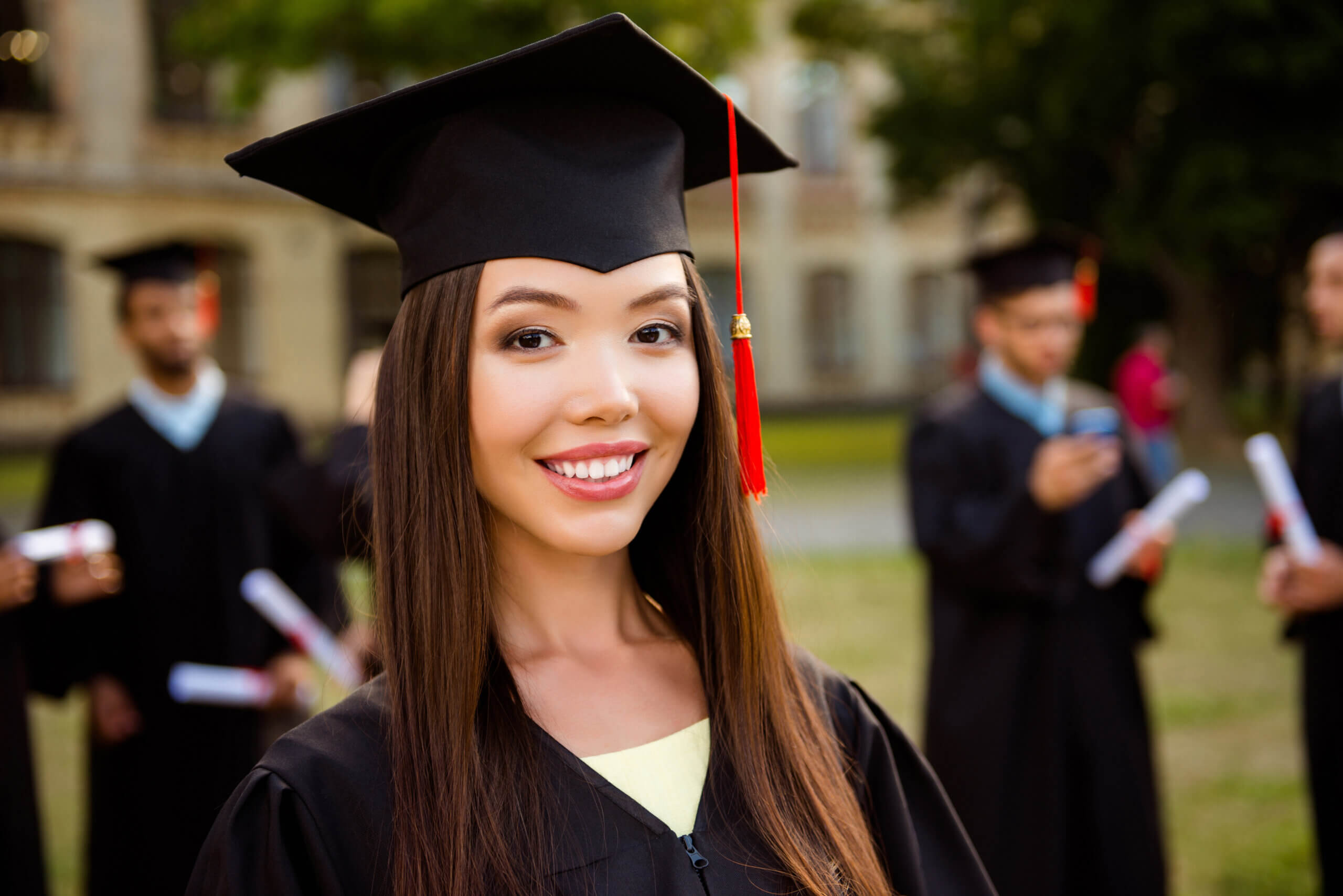 Does Education Matter When It Comes to Dating?