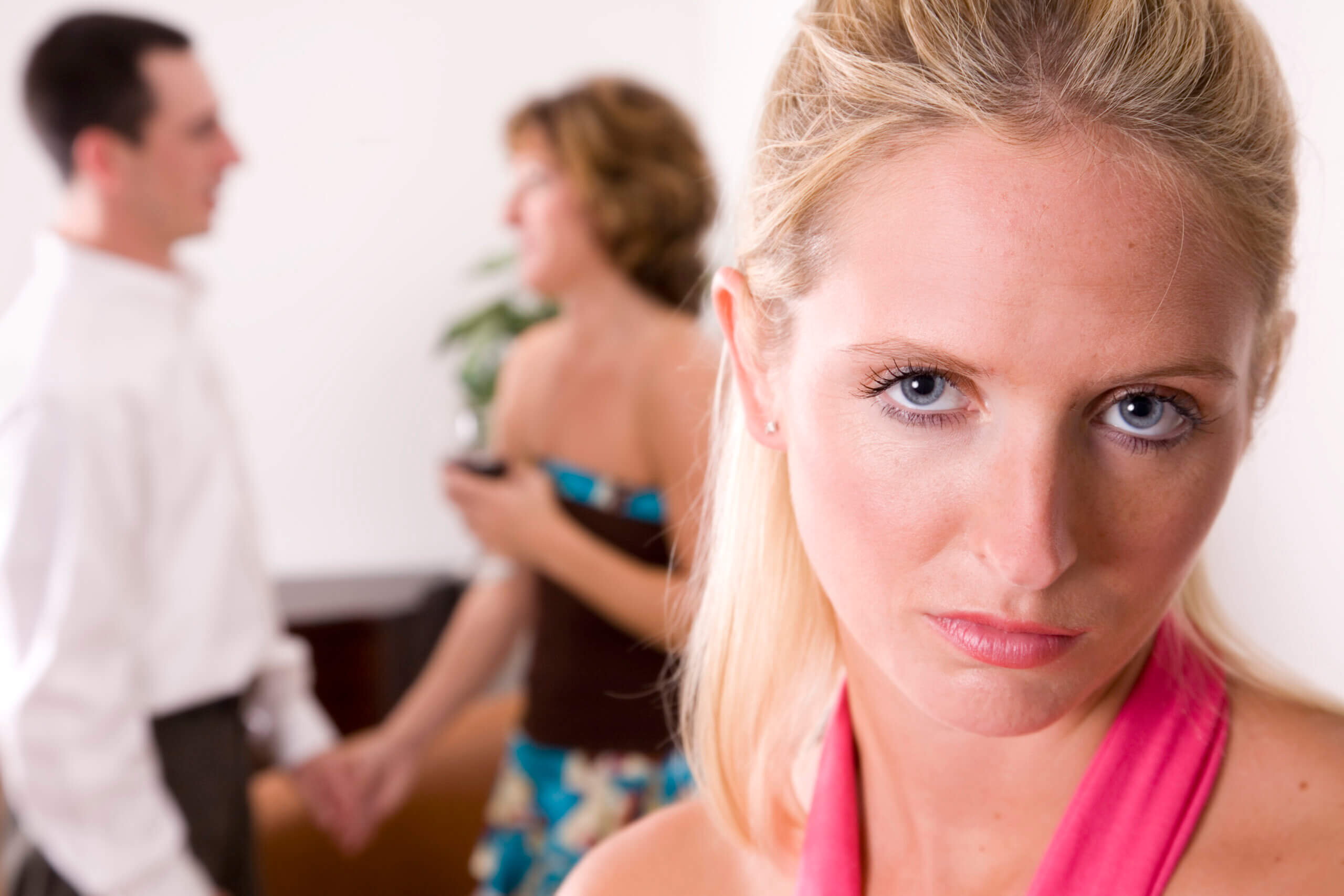Would You Be Mad if Your Friend Started Dating Your Ex?